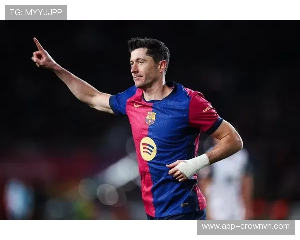 莱万西甲本赛季数据下滑：个人状态与战术角色解析