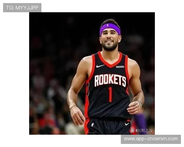 德文·布克突破空间拉开差距 提升太阳关键时刻得分效率